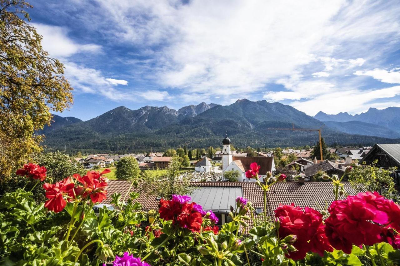 Haus Holler Apartment Wallgau Bagian luar foto
